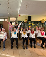 Ausgelassene Stimmung zur Musik von den „The Sax Puppets“